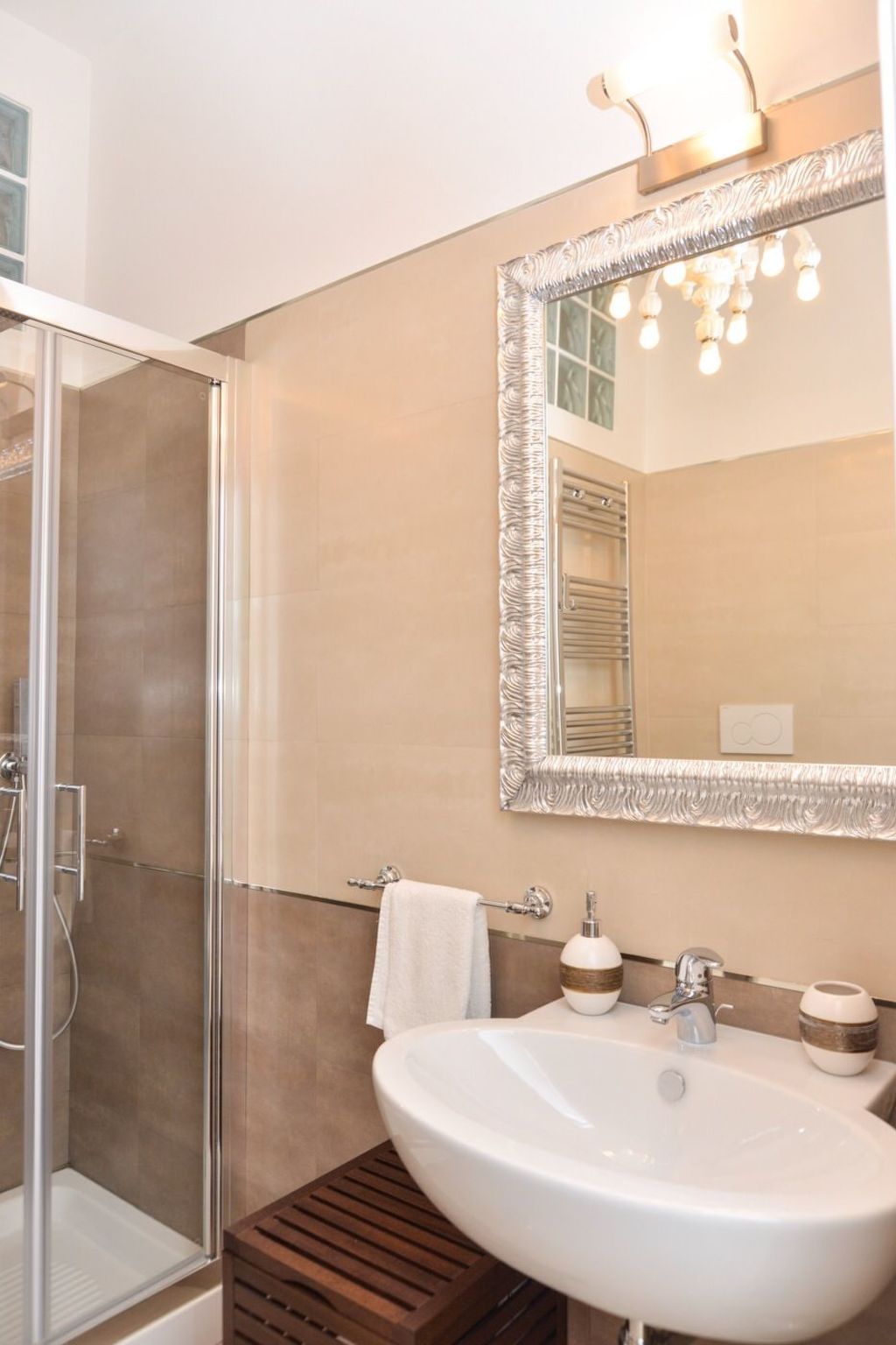 Ihr Rautenlicht und Super Wi Fi-Binnen