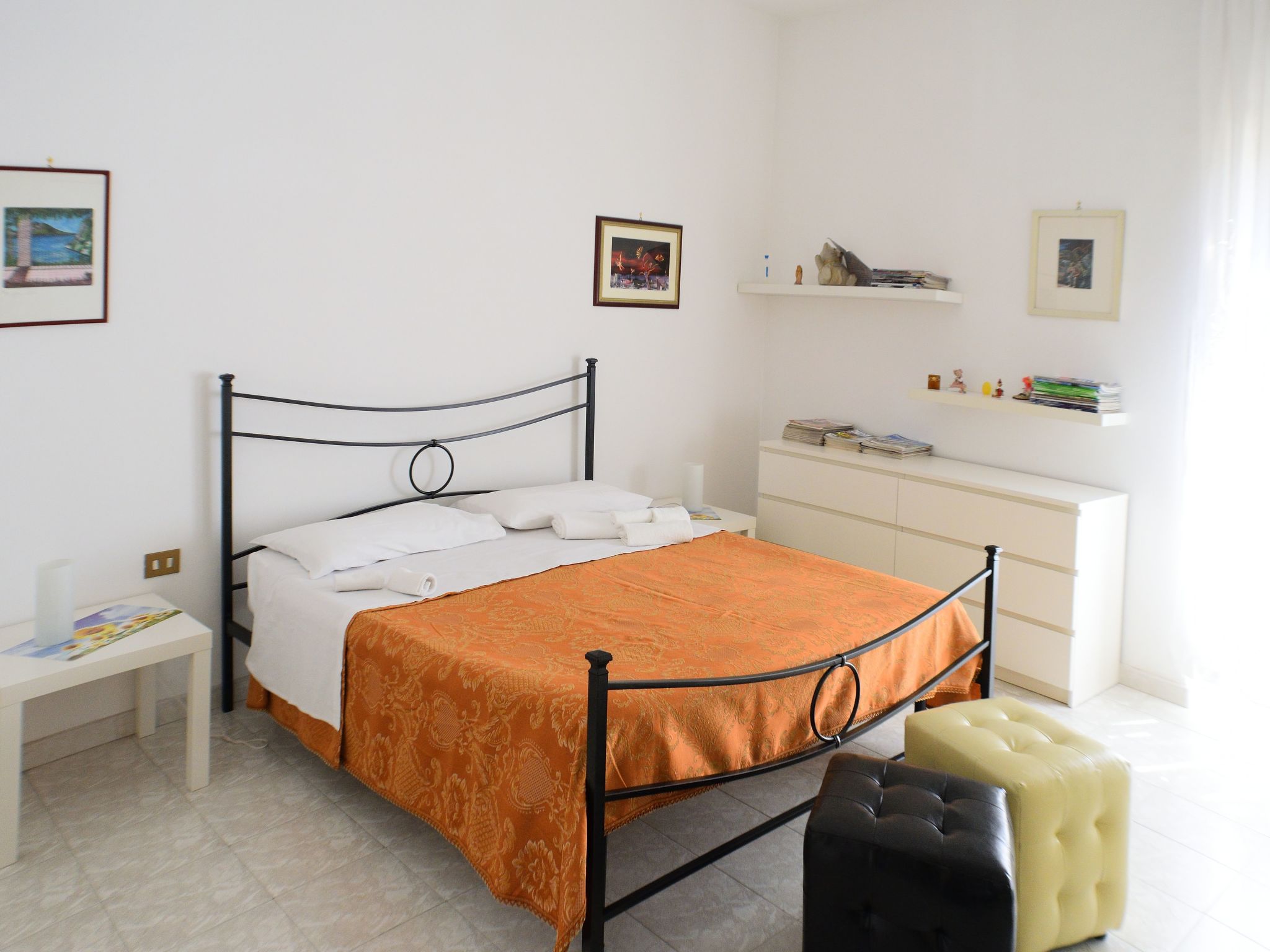 Wohnung "Donna Lavinia" mit Blick aufs Wasser-Inside