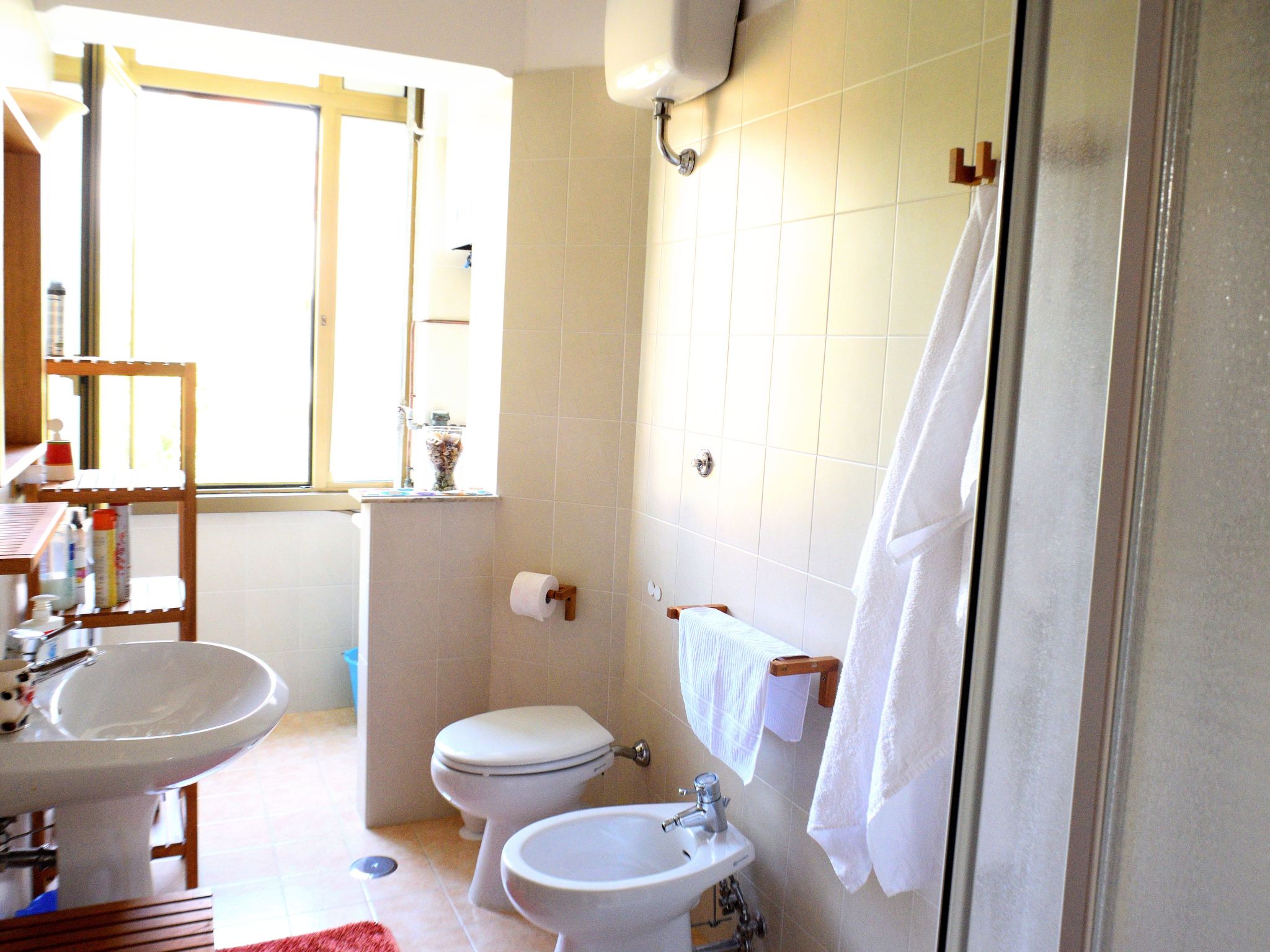 Wohnung "Donna Lavinia" mit Blick aufs Wasser-Inside