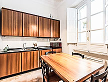 Ruim appartement voor 7 personen in Prati, vlakbij Vaticaanstad - thumbnail 2