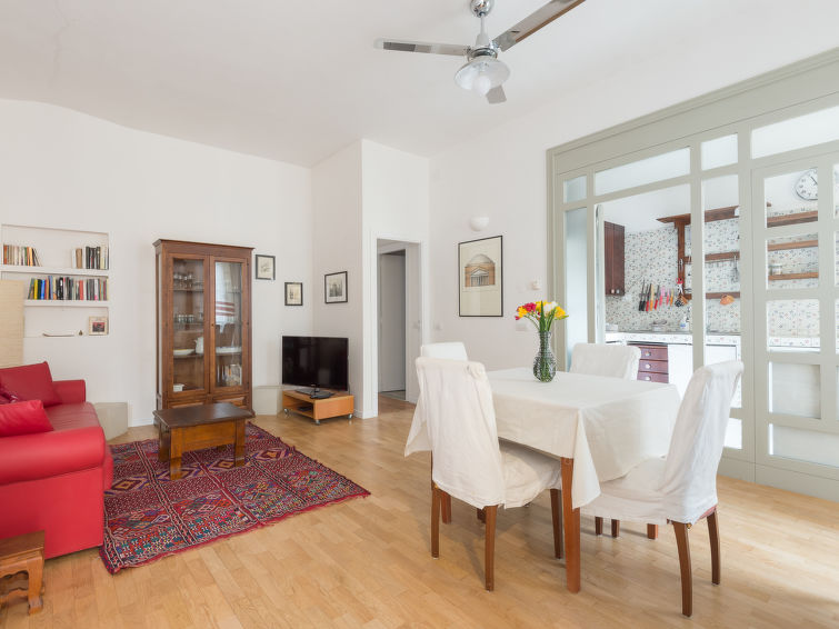 Search and Stay destination Roma, Lazio - Italy from AU$ 561. Al Colosseo