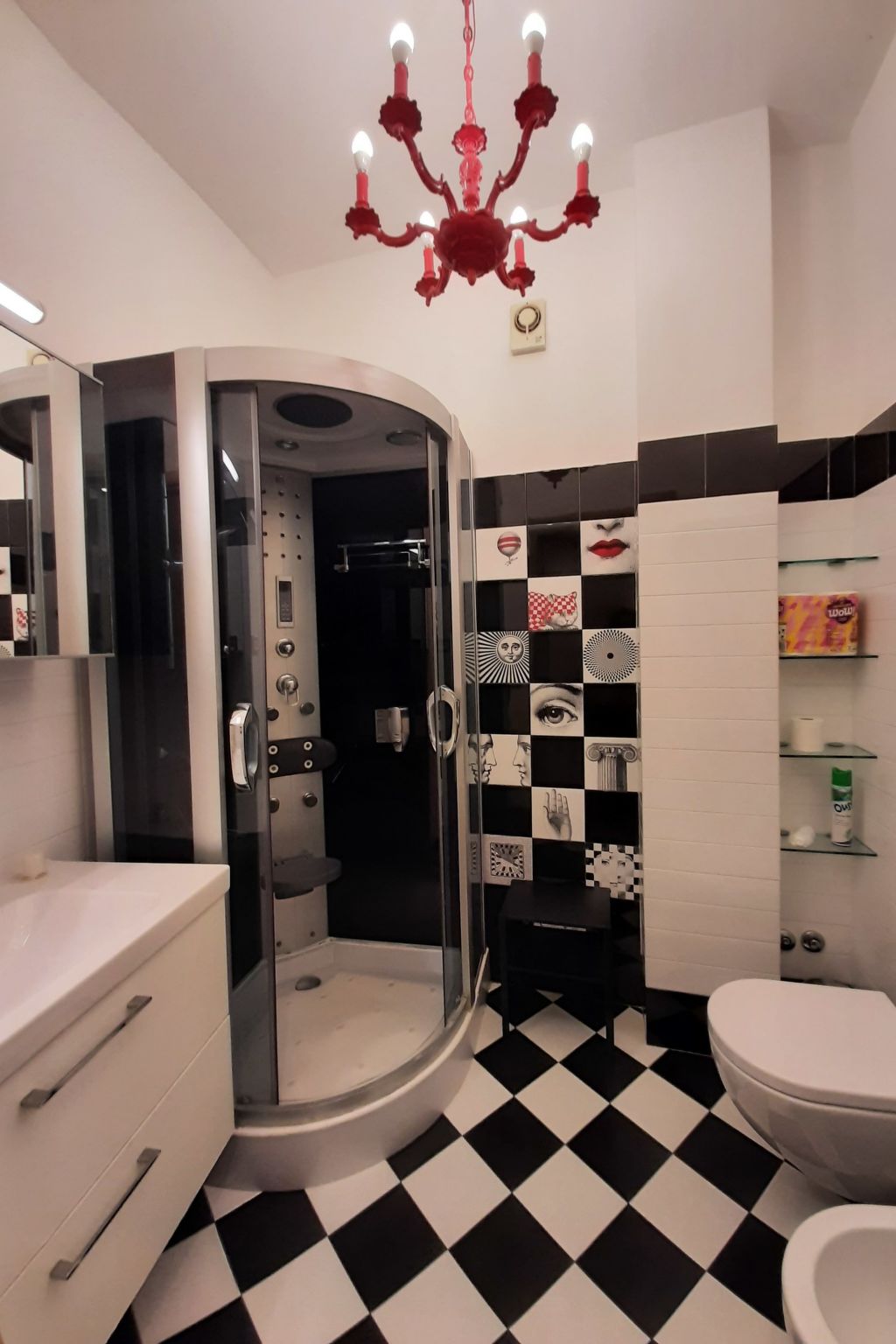 Wohnung "Schwarzes und weißes Loft - Roma"-Drinnen