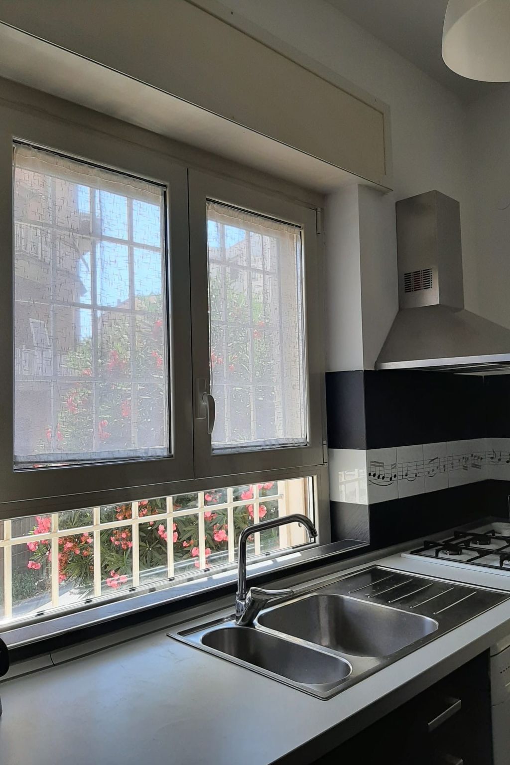 Wohnung "Schwarzes und weißes Loft - Roma"-Drinnen