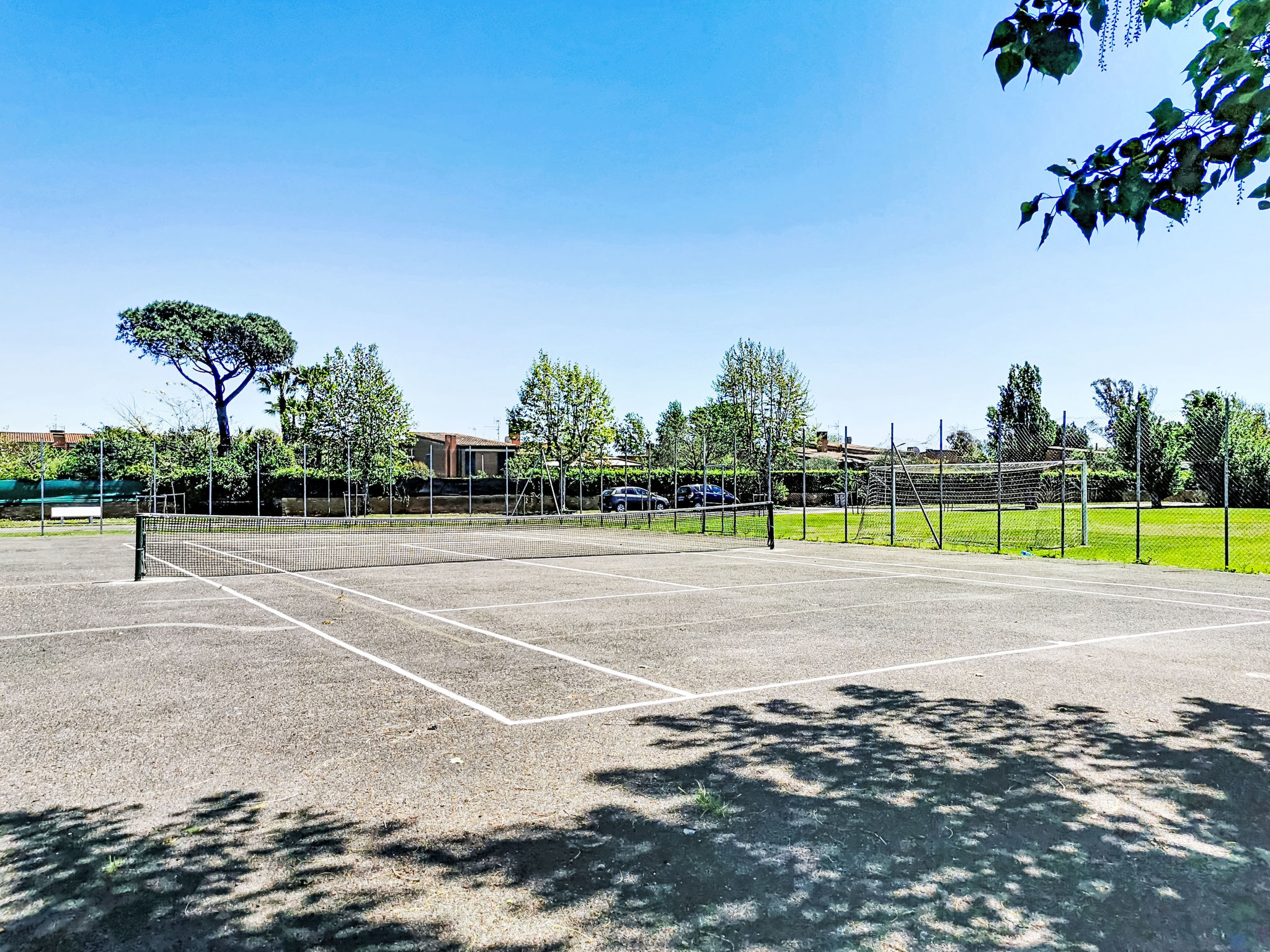 VILLAGGIO GIORNALISTI 21 - Buiten