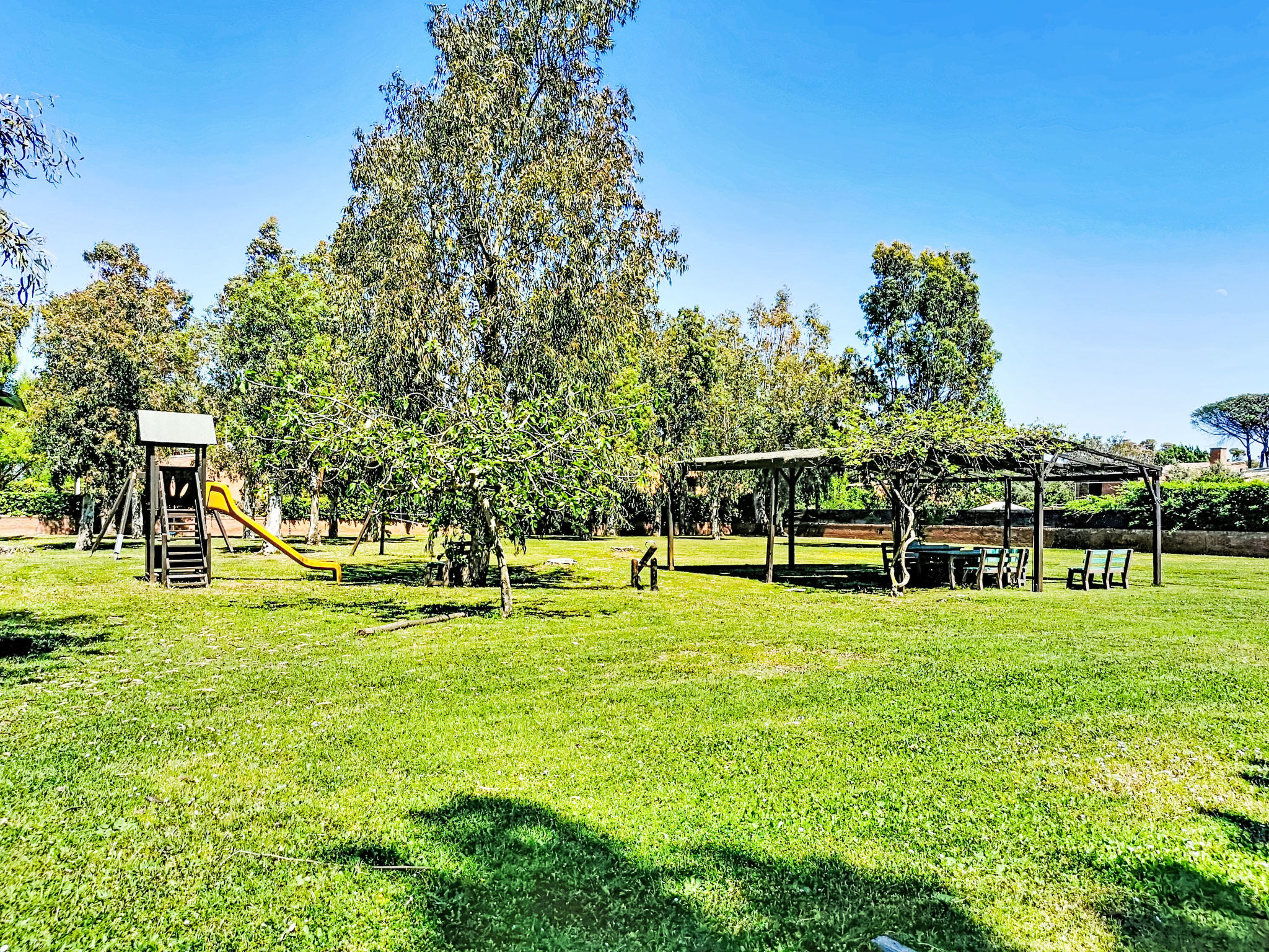 VILLAGGIO GIORNALISTI 21 - Buiten
