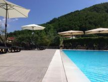 Romantisch Toscaans appartement met zwembad en uitzicht op de bergen in Gallicano - thumbnail 1