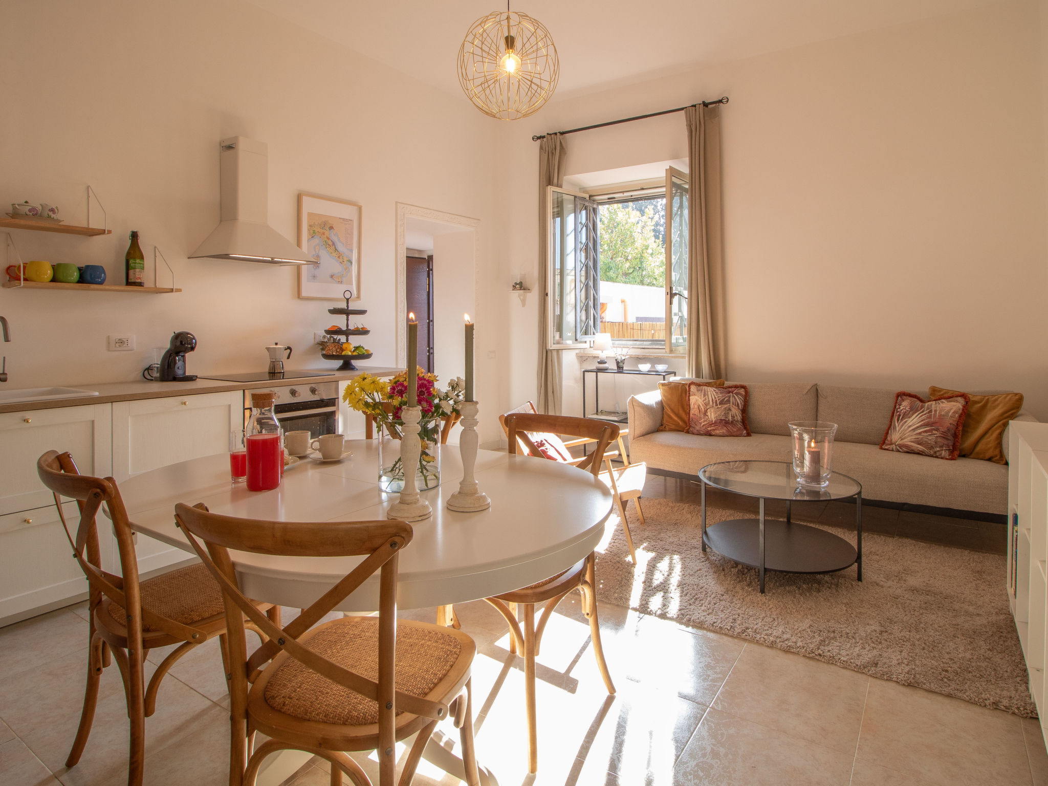 Kitchen / Dining Room