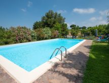 Oleandri Ferienhaus mit privatem Pool