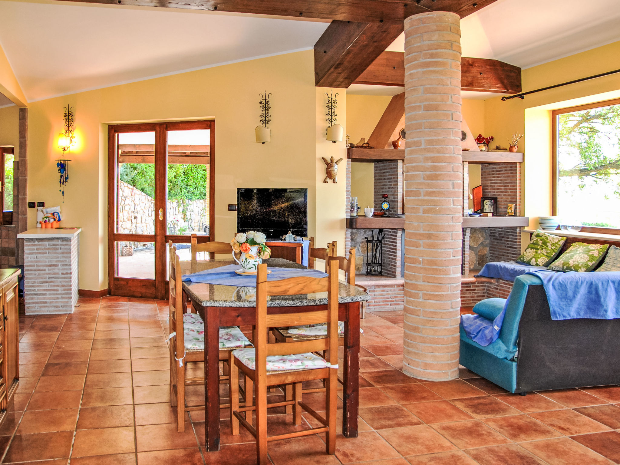 Collina delle Stelle-Inside