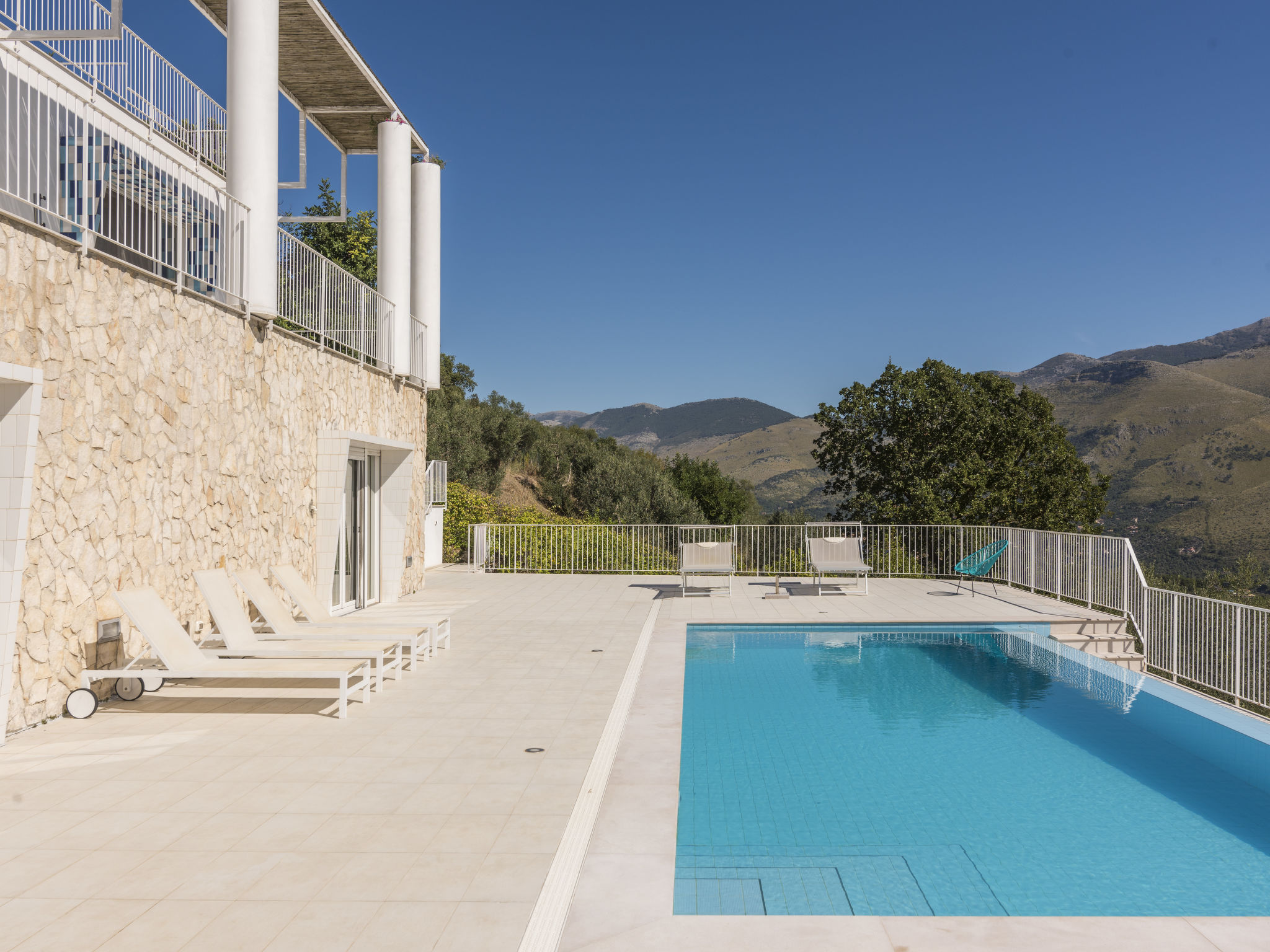 Villa Capri – Extérieur de la maison, photo 9 sur 37