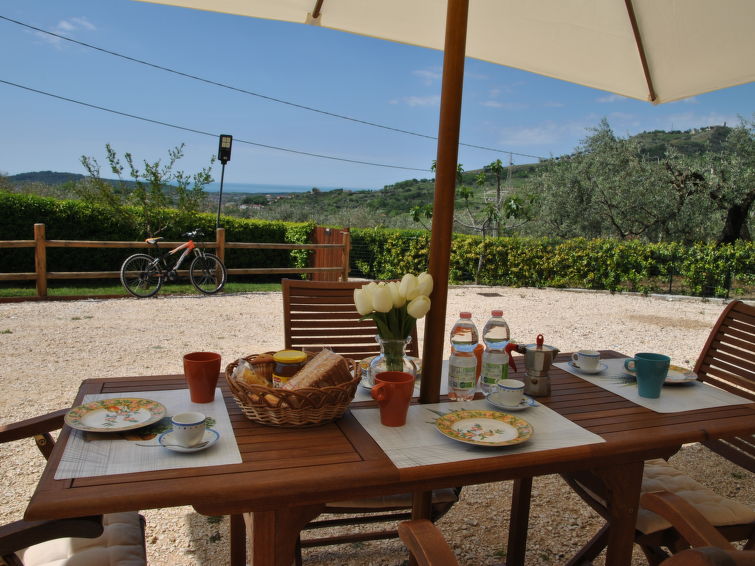 Search and Stay destination Provincia di Latina, Lazio - Italy from AU$ 309. Piccolo Paradiso