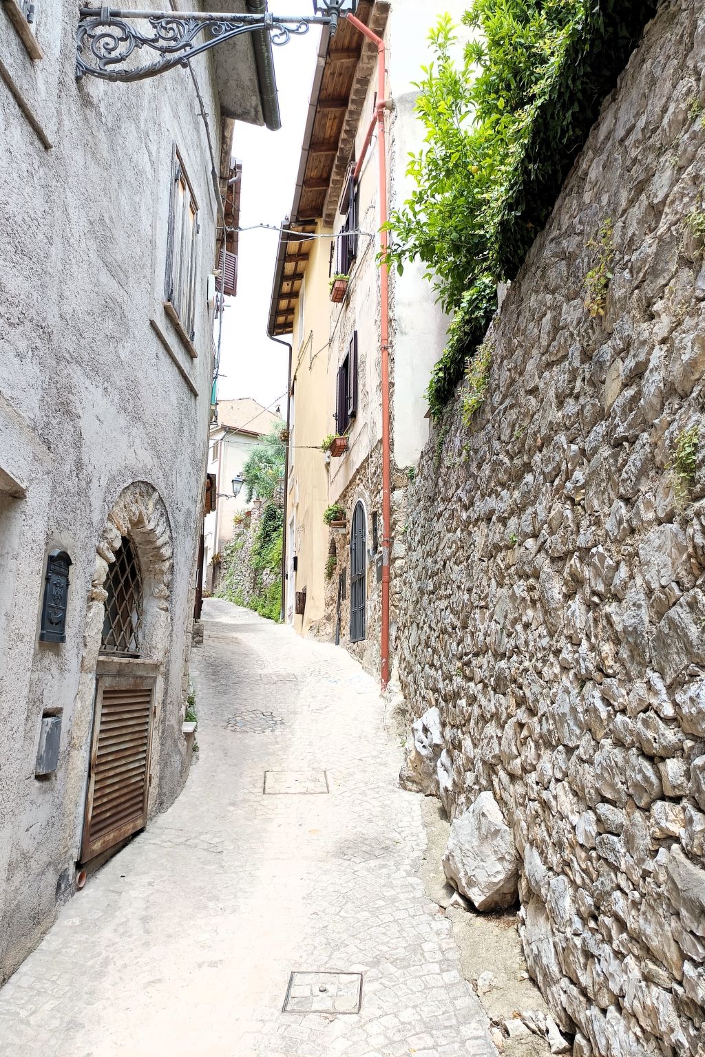 Giardino dei Limoni-Outside