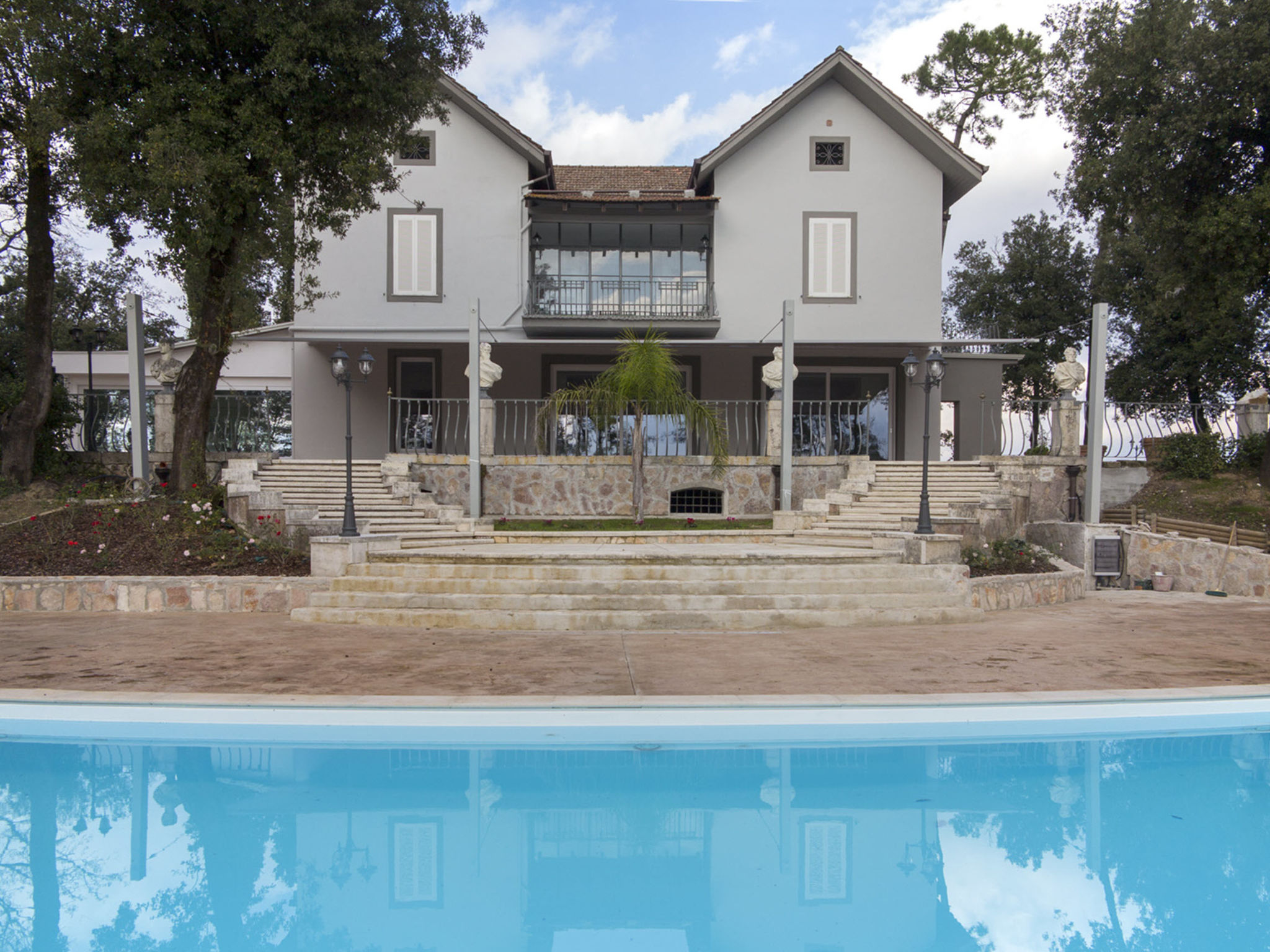 Vakantiehuis met privé zwembad in Alvignano (Italië) voor 12 personen