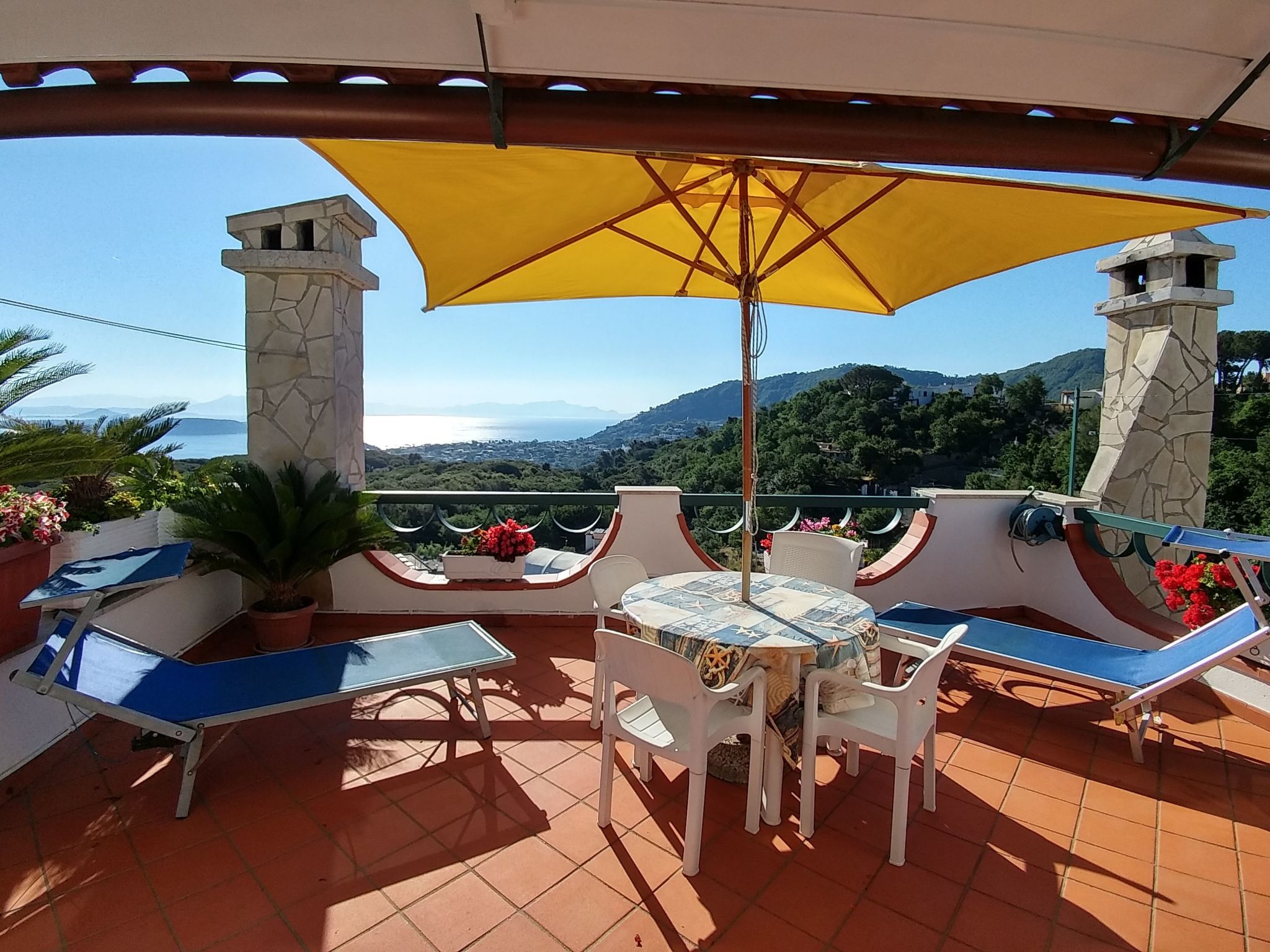 Wohnung mit großer Terrasse und Meerblick-Dedans