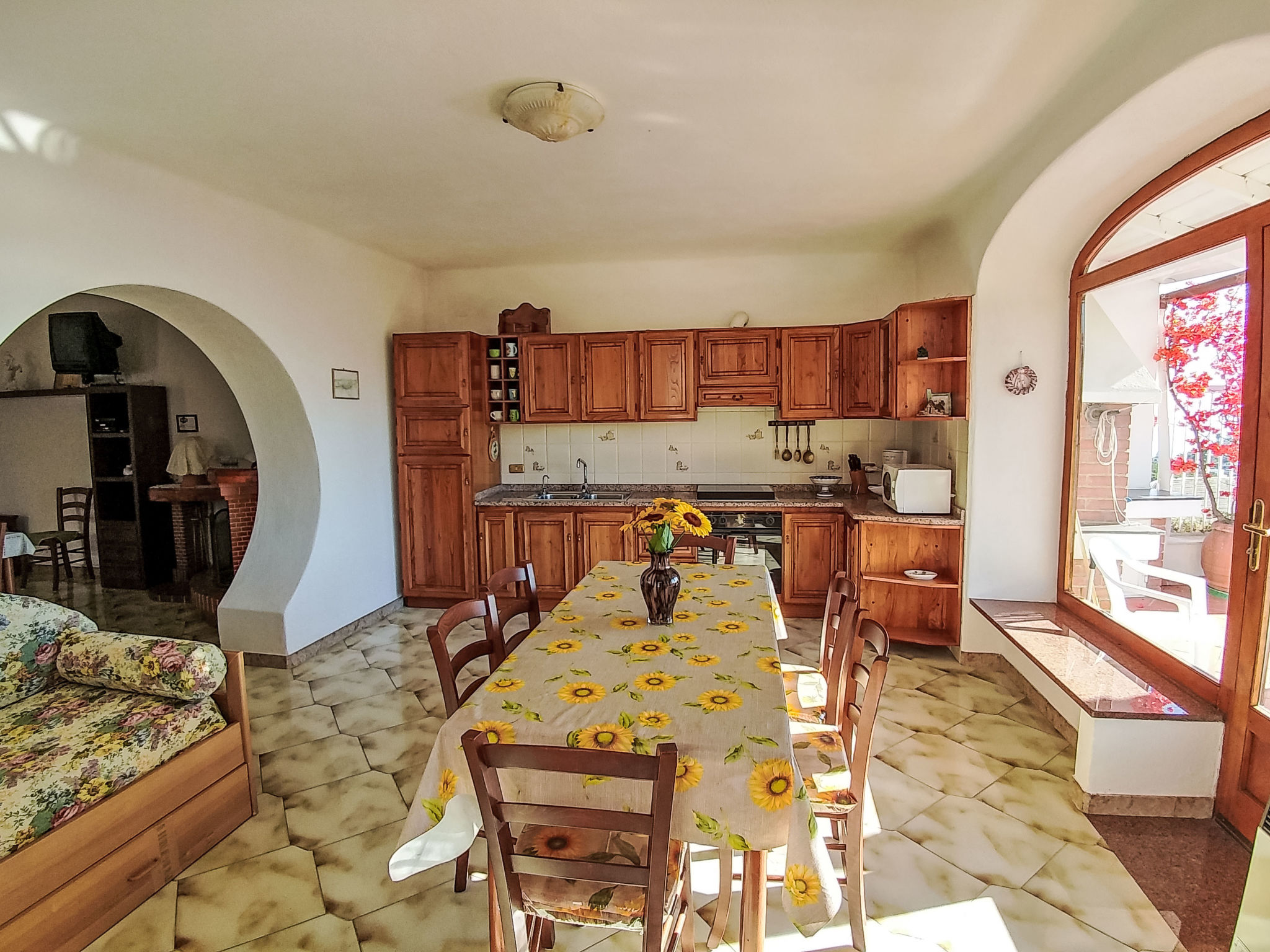 Appartement La Favola Suite – Cuisine et coin repas, photo 11 sur 18