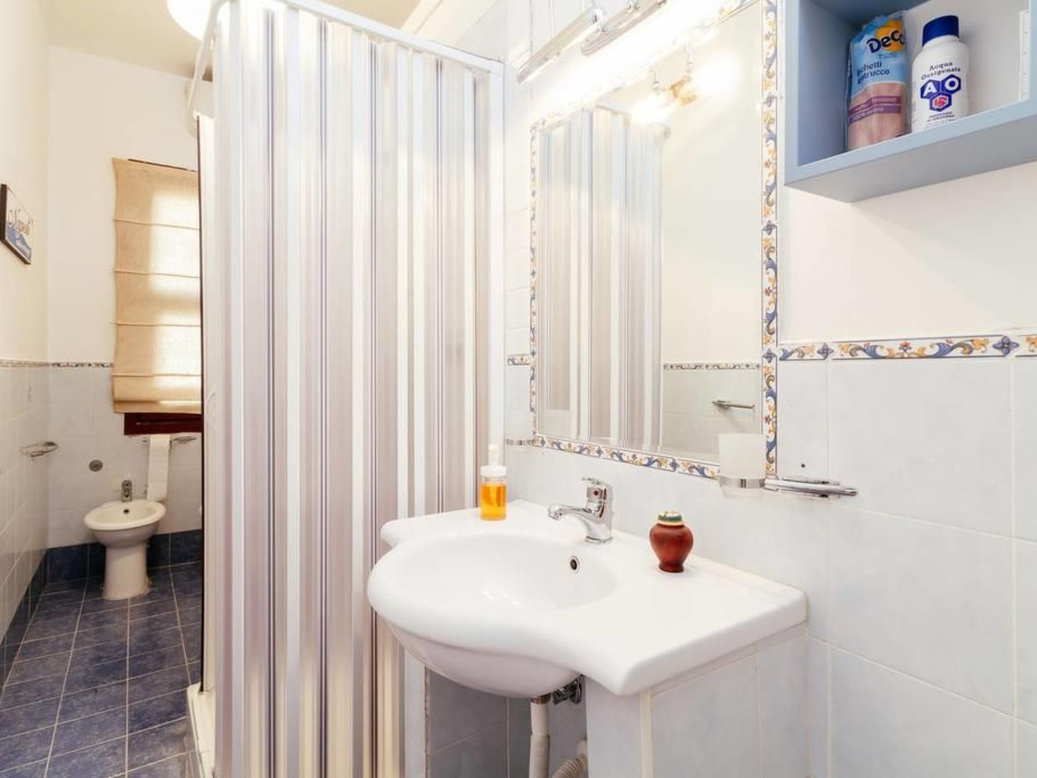 Geräumige und helle Wohnung in Mehrfamilienhaus mit Aufzug-Image-tags.info