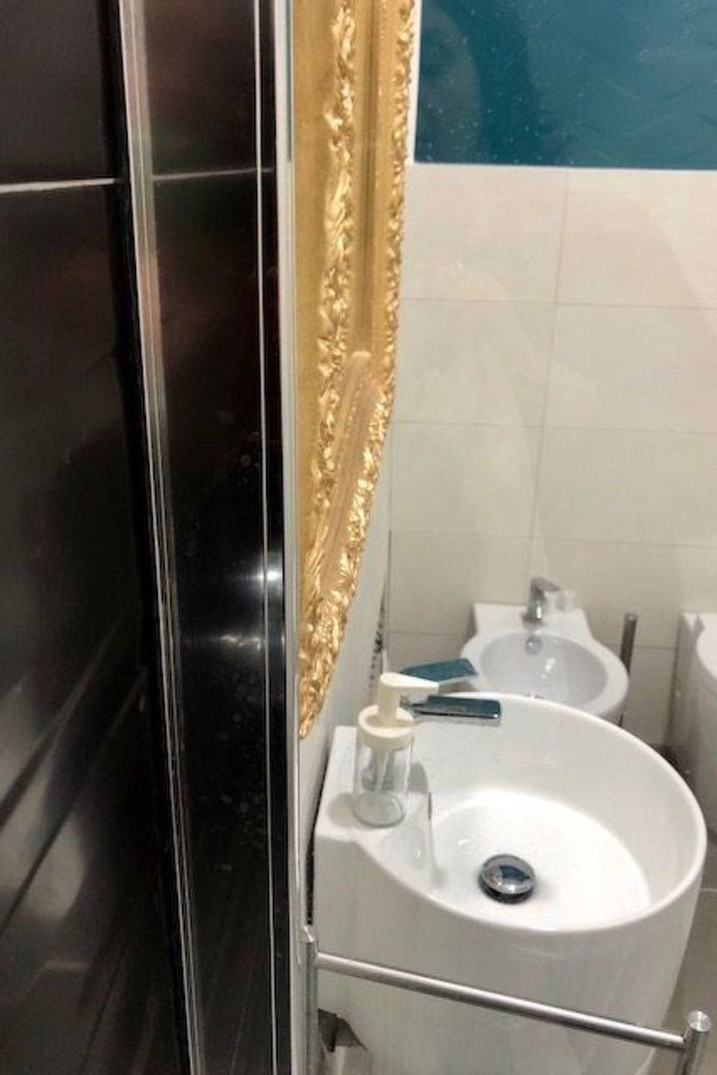 Große Duomo-Wohnung im historischen Zentrum-Binnen