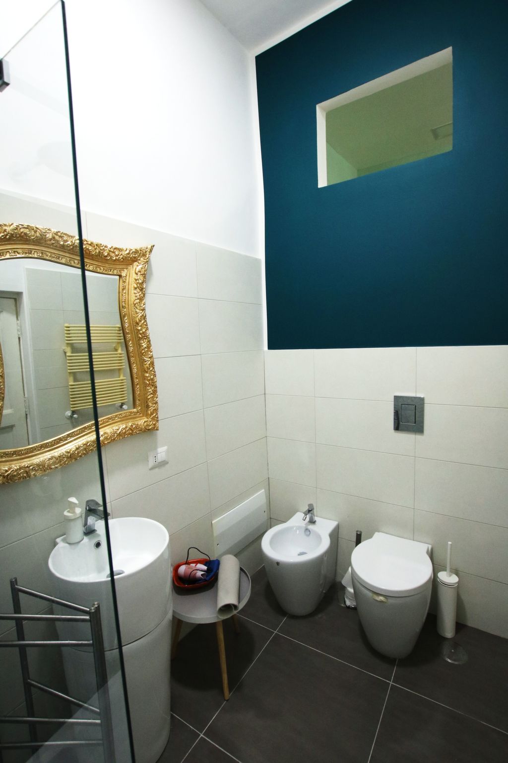 Große Duomo-Wohnung im historischen Zentrum-Image-tags.info