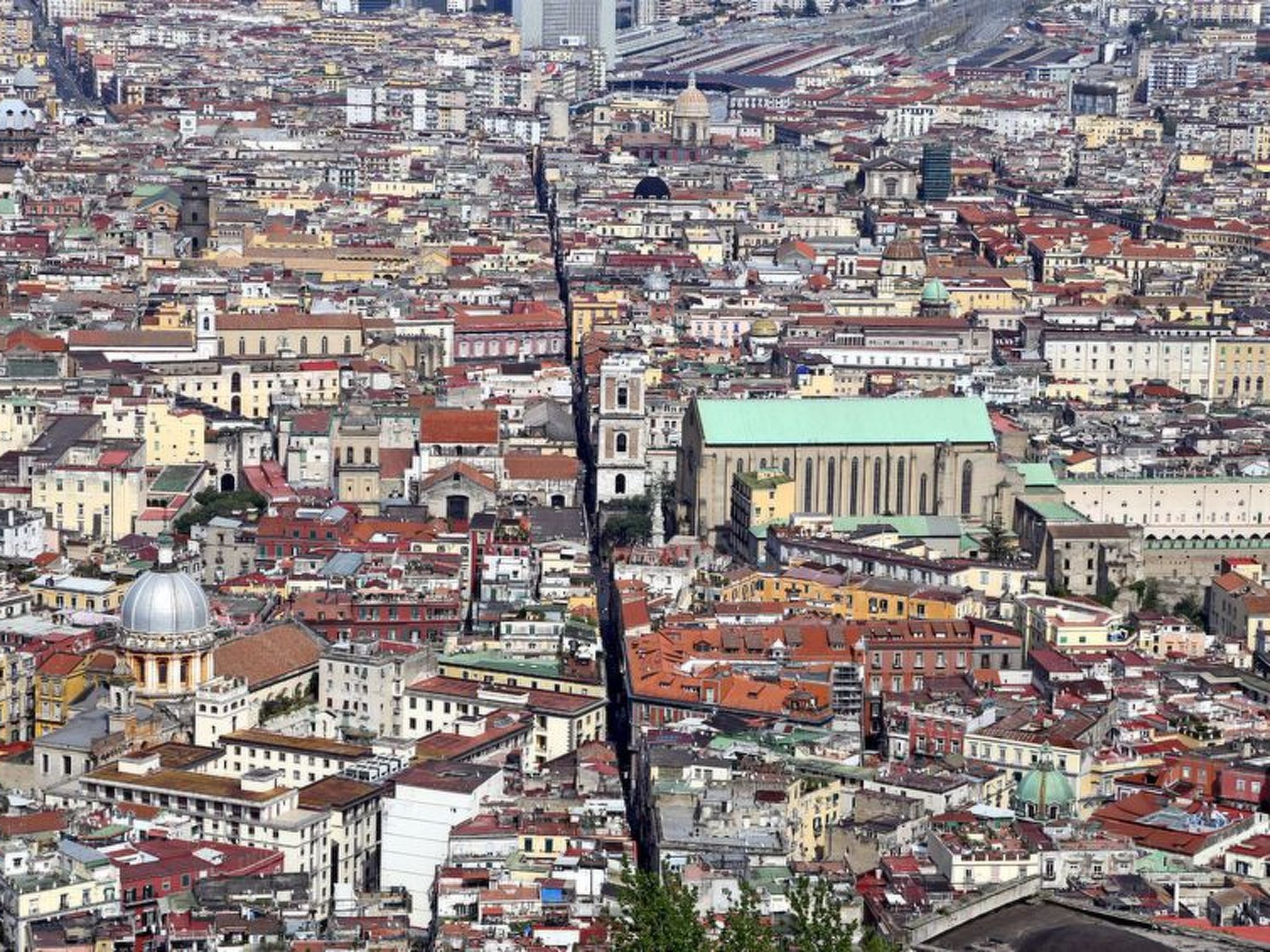 Große Duomo-Wohnung im historischen Zentrum-Image-tags.info