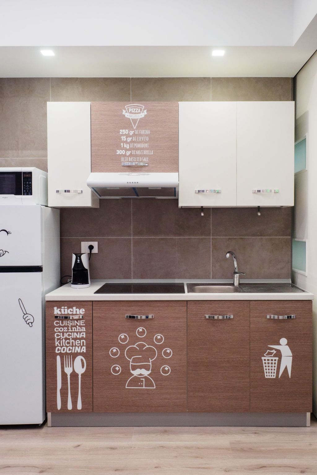 Plebiscito Home Holidays ... Im Herzen von Neapel ... nur 150 Meter von der zen-Image-tags.info