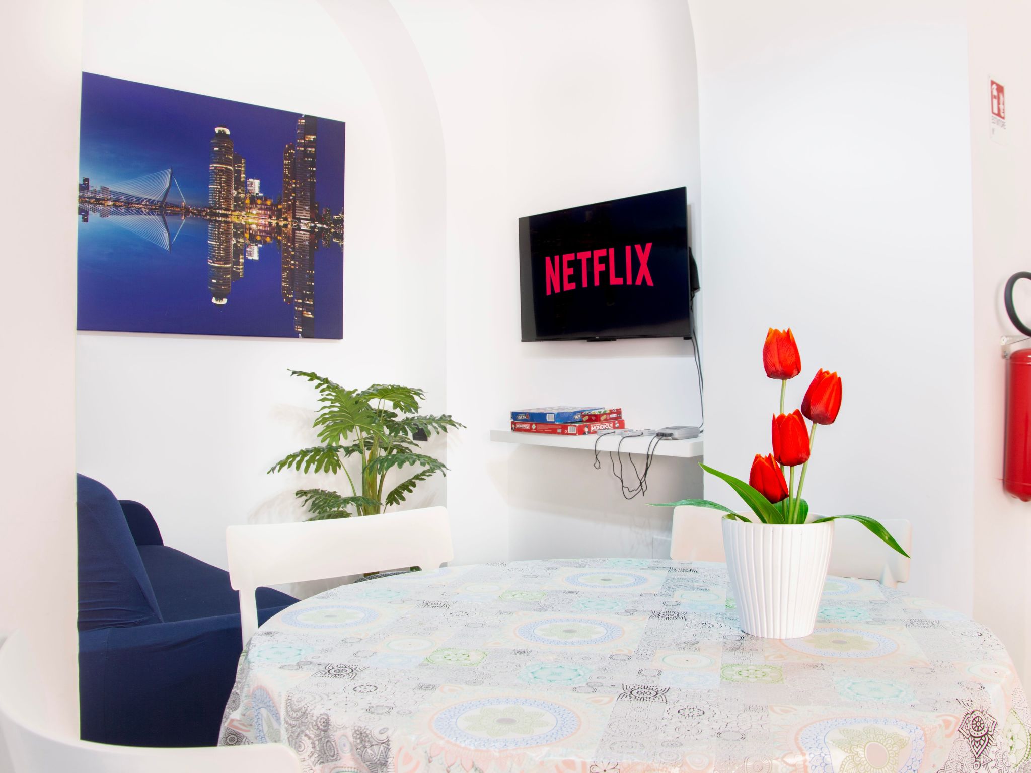 Home4Apartment Salerno Zentrum, privater Innenhof-Image-tags.info