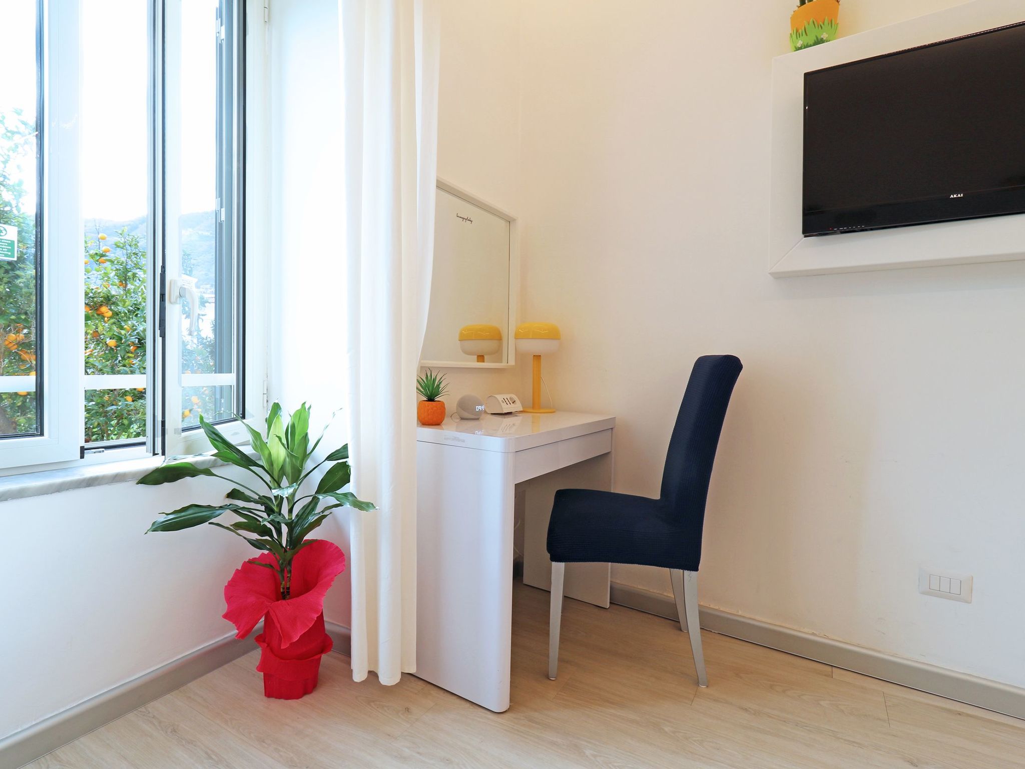 Familienwohnung mit Privatparkplatz-Drinnen