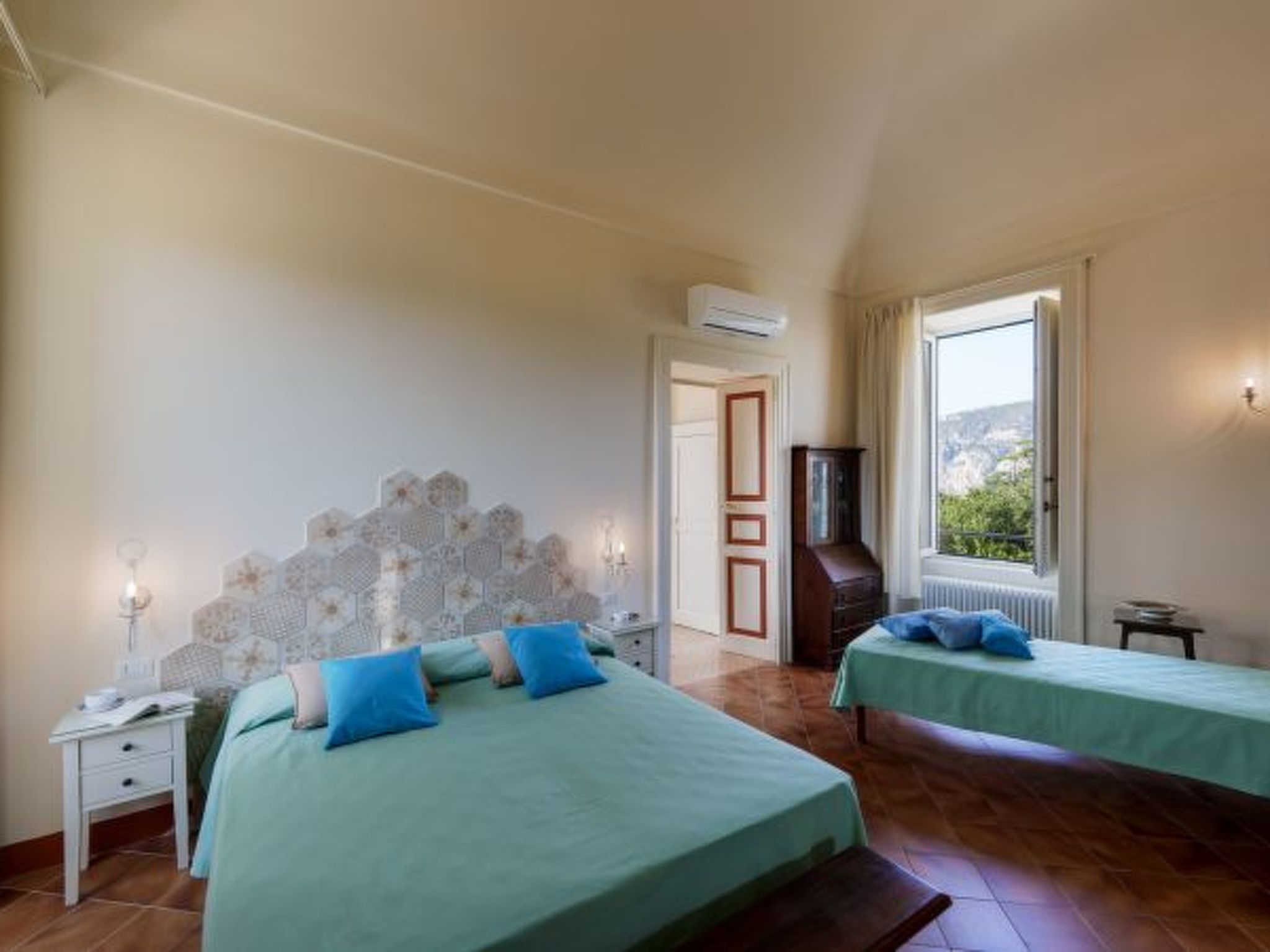 Sfeervol terrasappartement met uitzicht op zee bij Napels - foto 28
