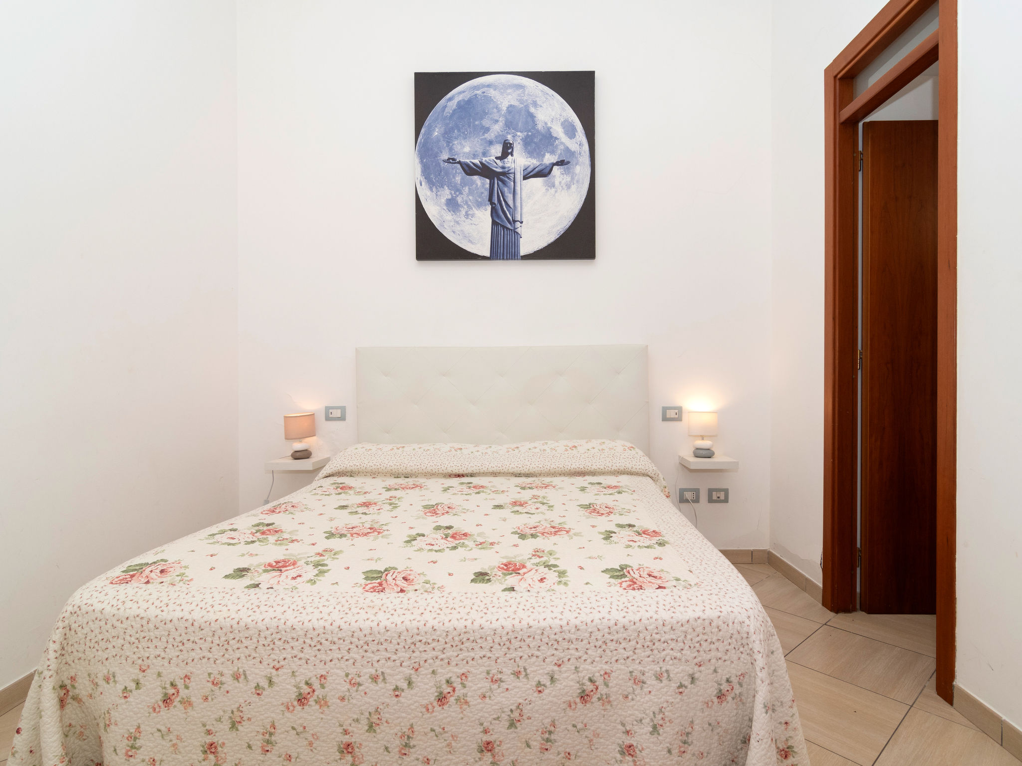 Photo of Sorrento Shore