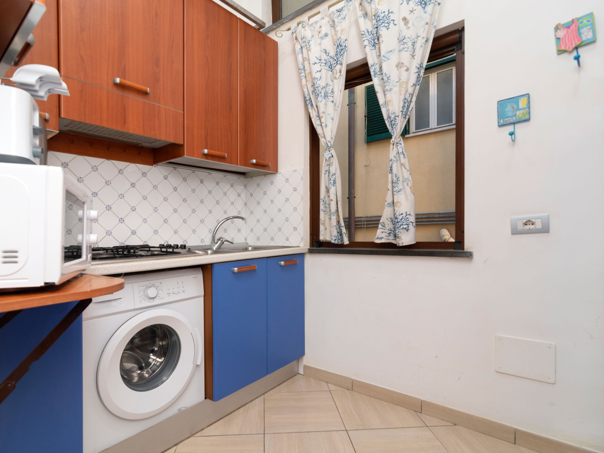 Photo of Sorrento Shore