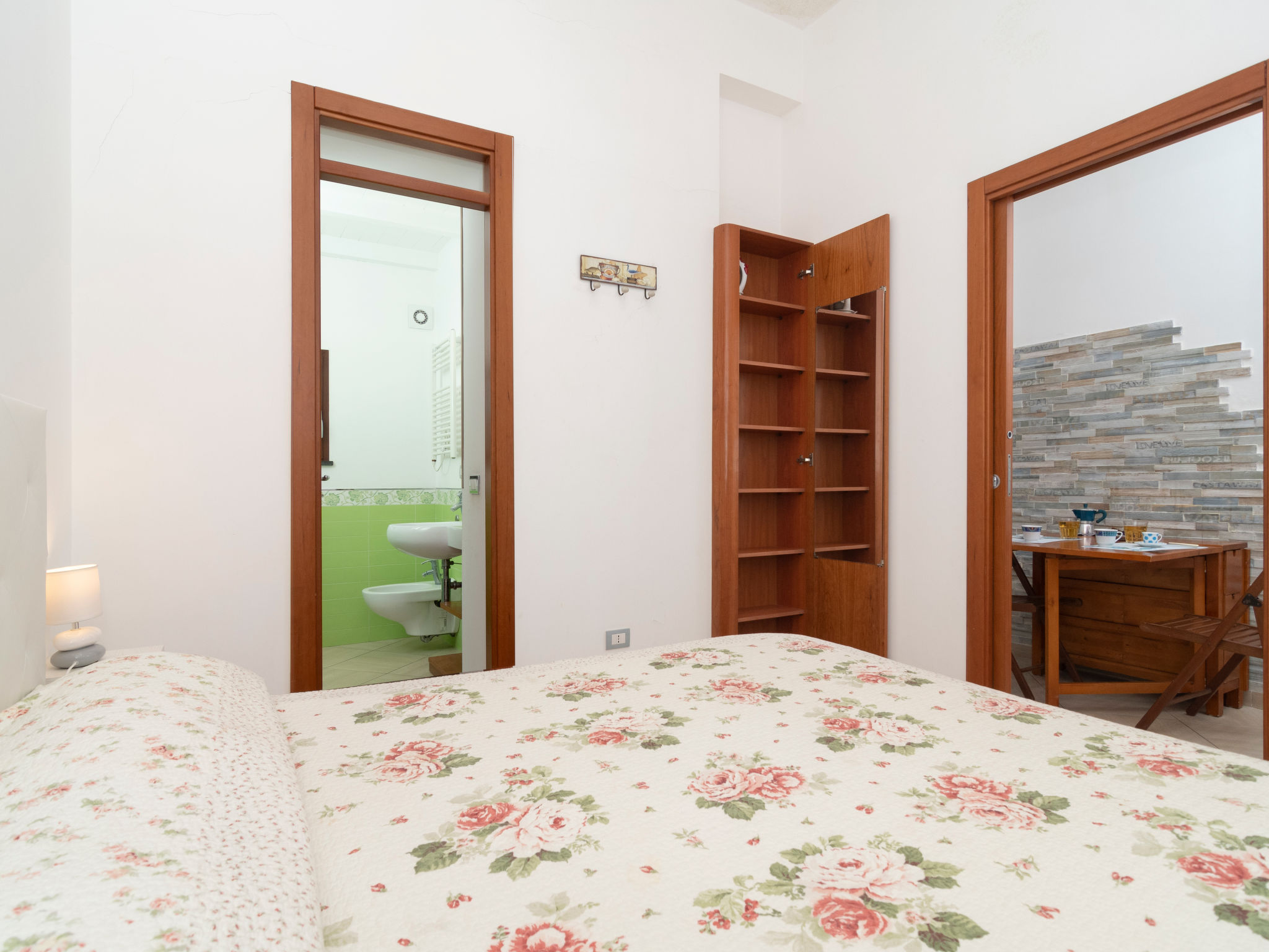 Photo of Sorrento Shore