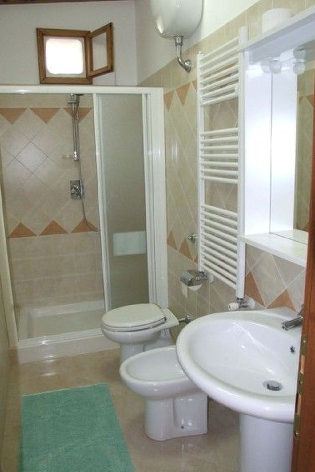 Photo of Wohnung 'Ivy' mit privatem Garten