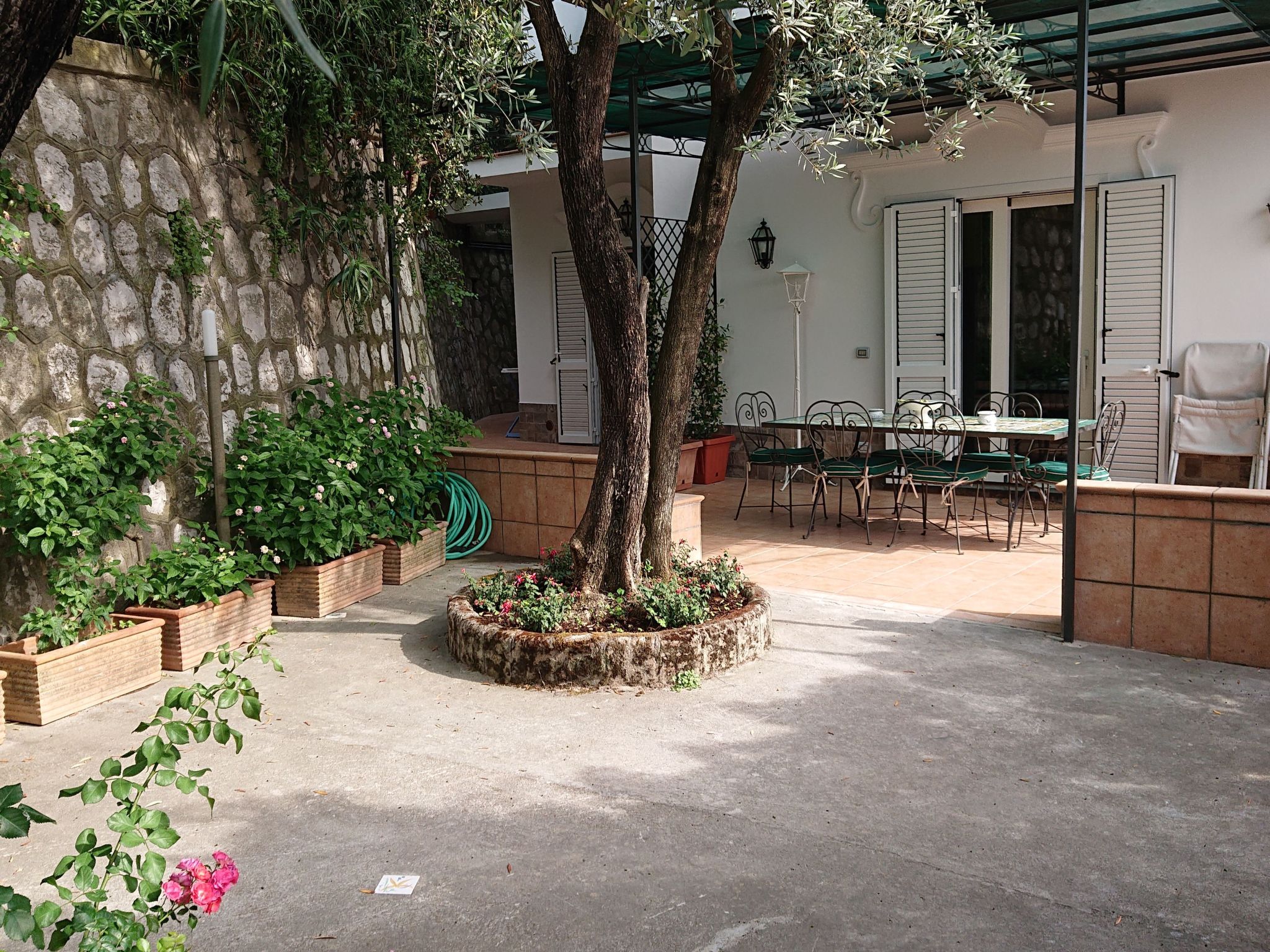 Villa l'Ulivina - Entspannung Garten Sonnenterrasse-Inside