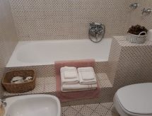 Villa le Olivine: sfeervol verblijf vlakbij zee en centrum Sorrento - thumbnail 4