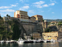 Suite Amalfi in Sorrento: Elegant verblijf aan zee voor twee tot drie personen - thumbnail 2