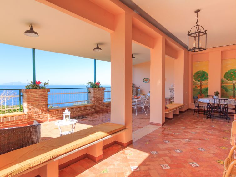 Centraal gelegen vakantiehuis in Sorrento voor 8 personen in Sorrento