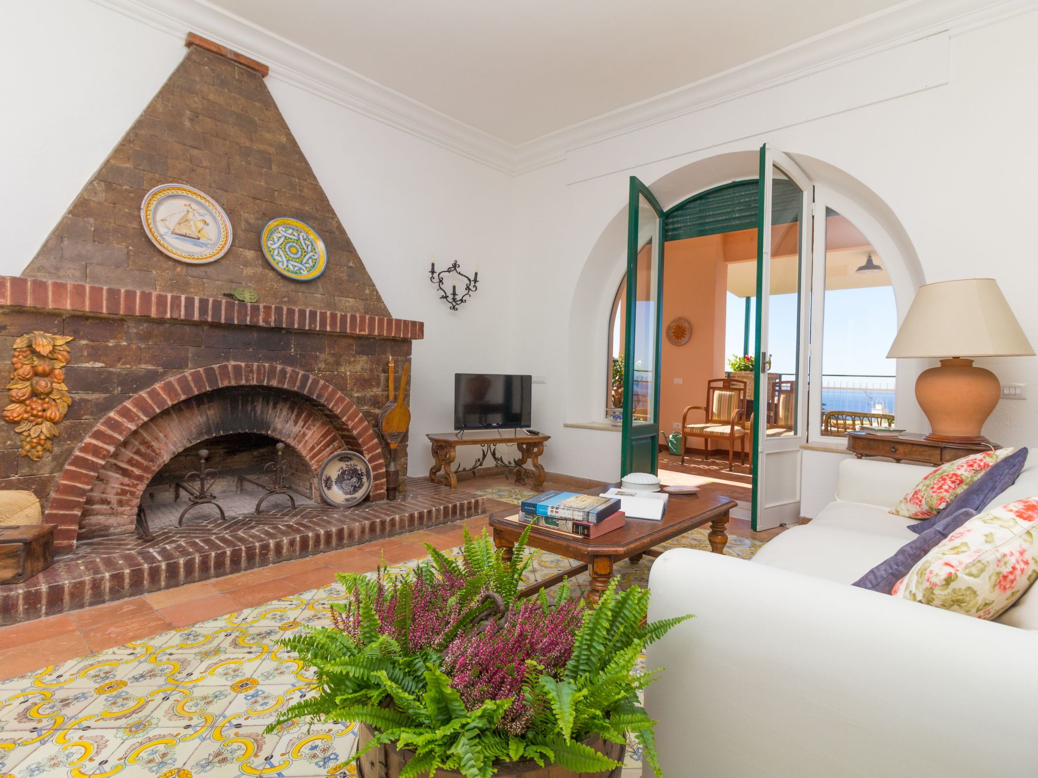 'Casa Fiorita' mit Wasserblick-Binnen