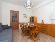 House image small