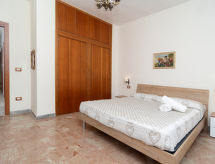 House image small