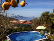Vakantiehuis met privézwembad in Massa Lubrense - thumbnail 2