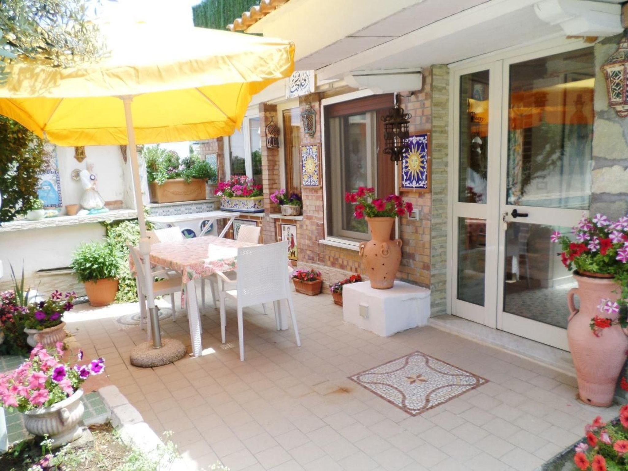 Das Landhaus von Kleopatra und Marcantonio-Binnen