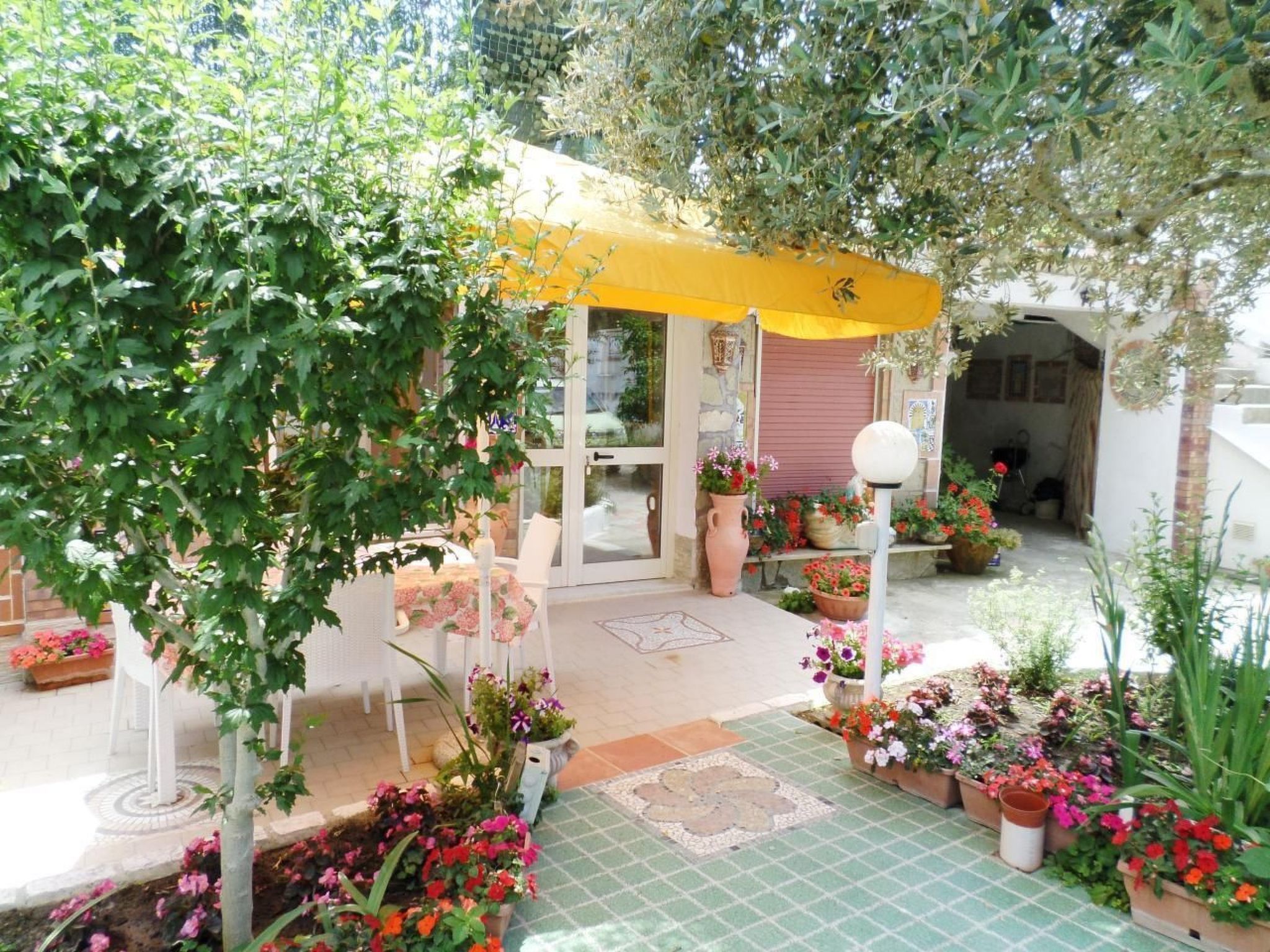 Das Landhaus von Kleopatra und Marcantonio-Binnen