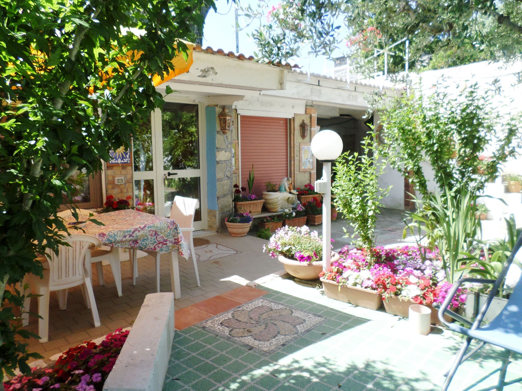 Das Landhaus von Kleopatra und Marcantonio-Binnen