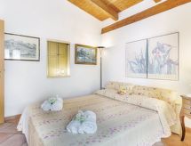 Chalet Panorama met infinitypool en uitzicht op de Cilento - thumbnail 3