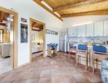 Chalet Panorama met infinitypool en uitzicht op de Cilento - thumbnail 6