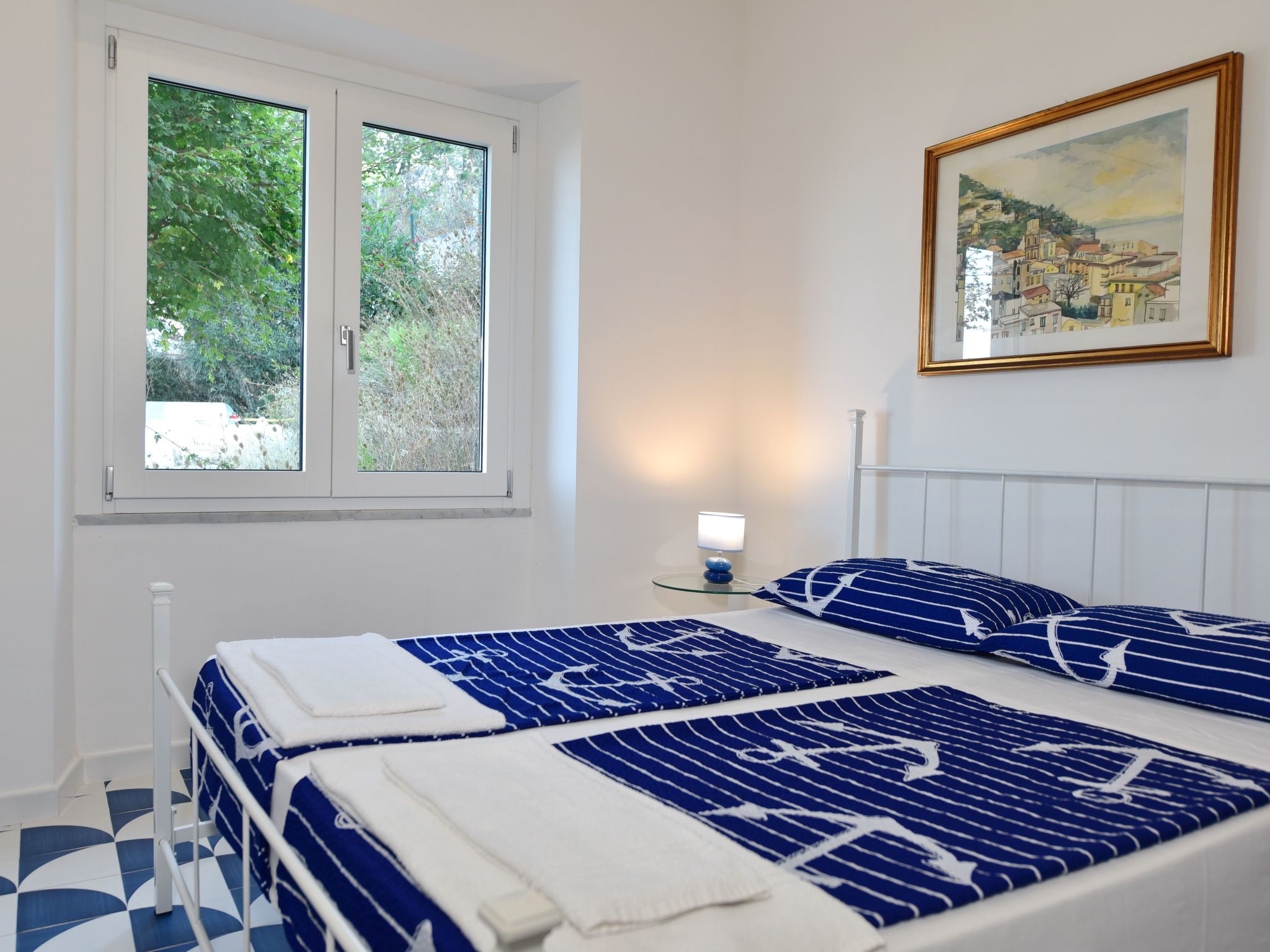 Mit Meerblick und großer Terrasse-Image-tags.info