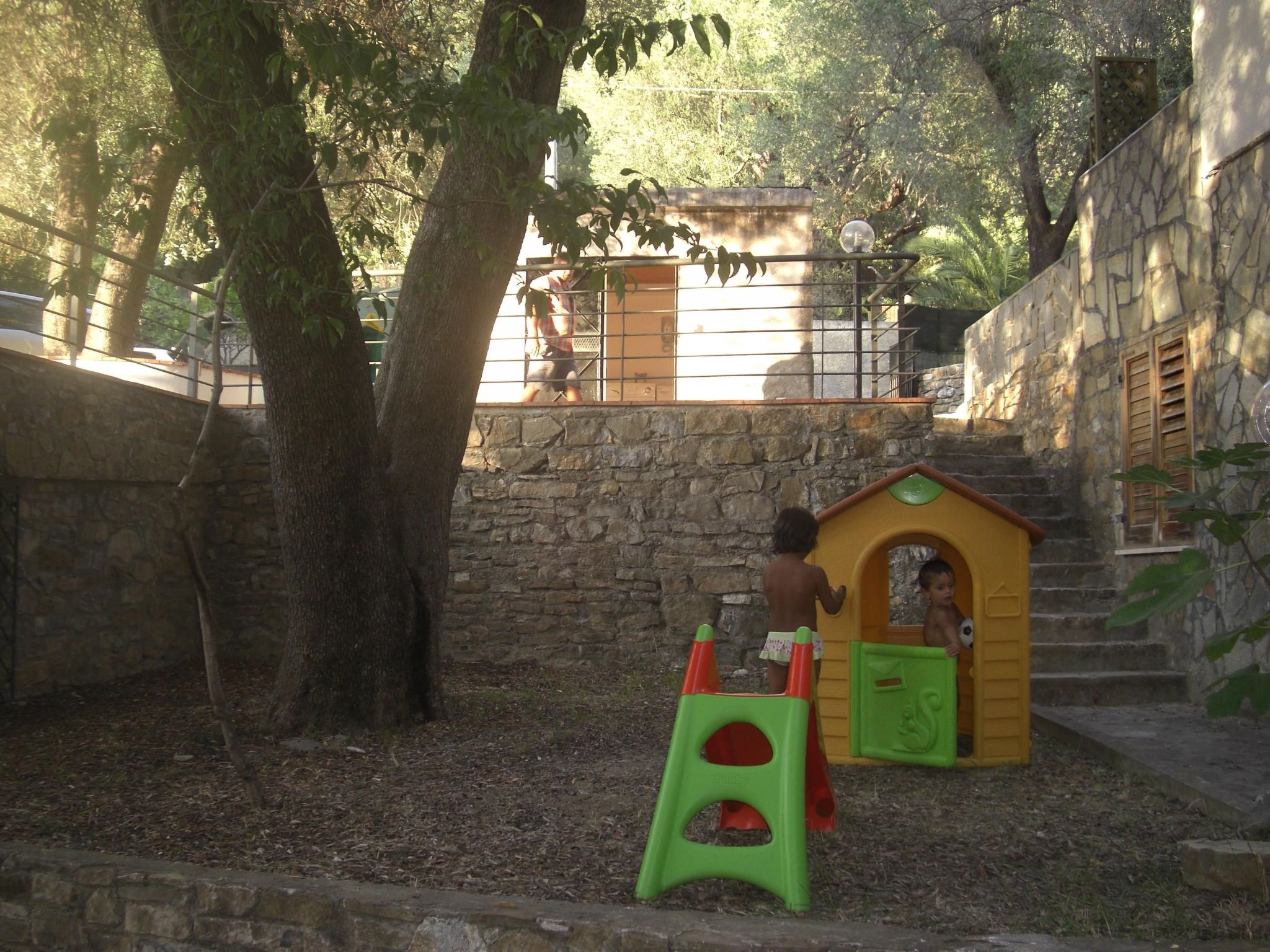 Strandnahe Ferienwohnung mit Garten und Grill-Binnen