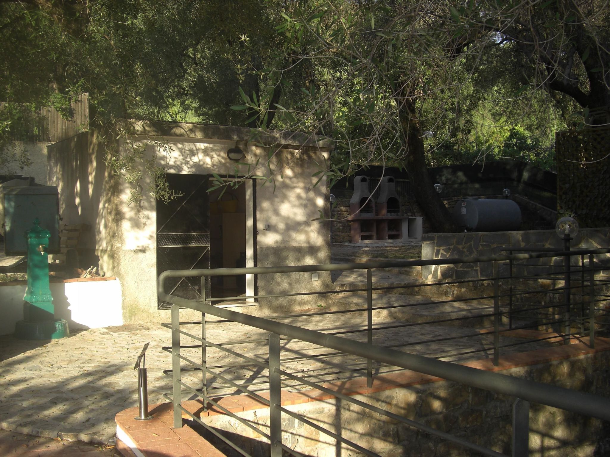 Strandnahe Ferienwohnung mit Garten und Grill-Binnen