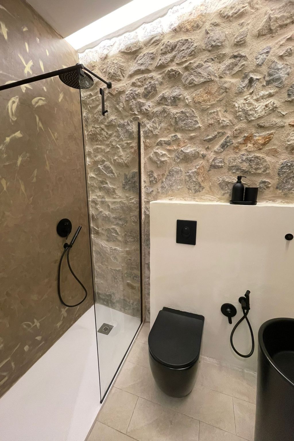 Wohnung 'Irda Style House-Binnen