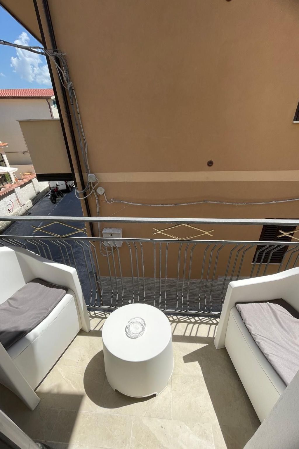 Wohnung 'Irda Style House-Binnen