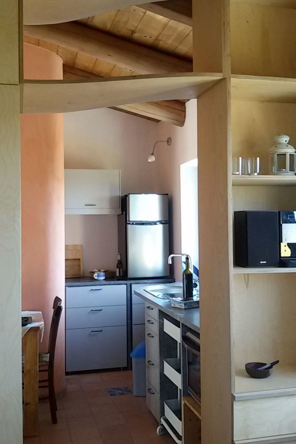 Kleines feines helles Appartment im Gruenen mit Meerblick-Binnen